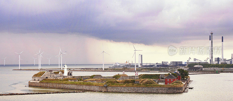 Trekroner Fort with Windmills in Background，哥本哈根，丹麦